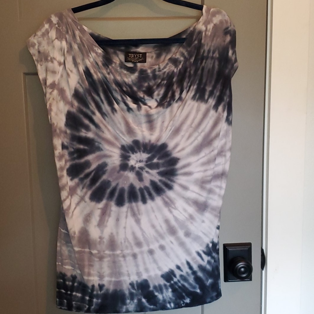 Tie dye ladies blouse / top size XL